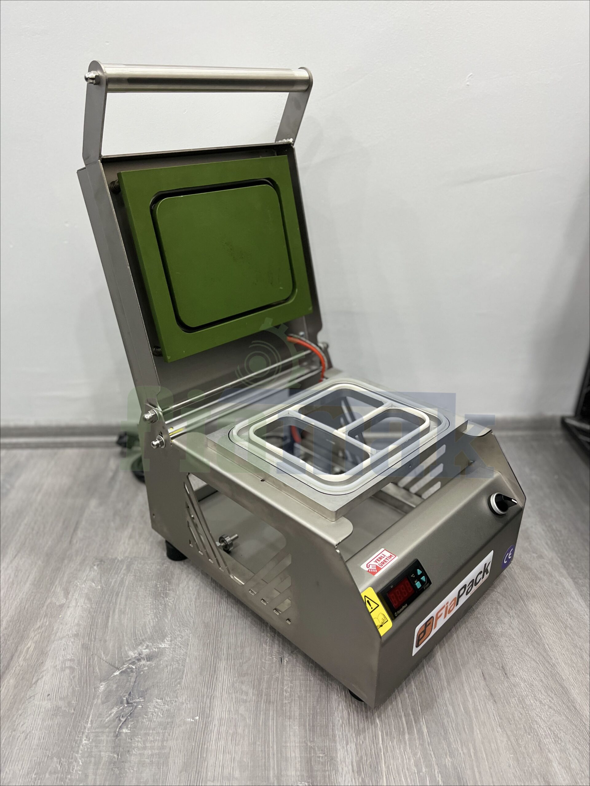 Fiapack Tabak Kapatma Makinesi Paslanmaz 227x178 mm 3 Bölmeli - Görsel 5
