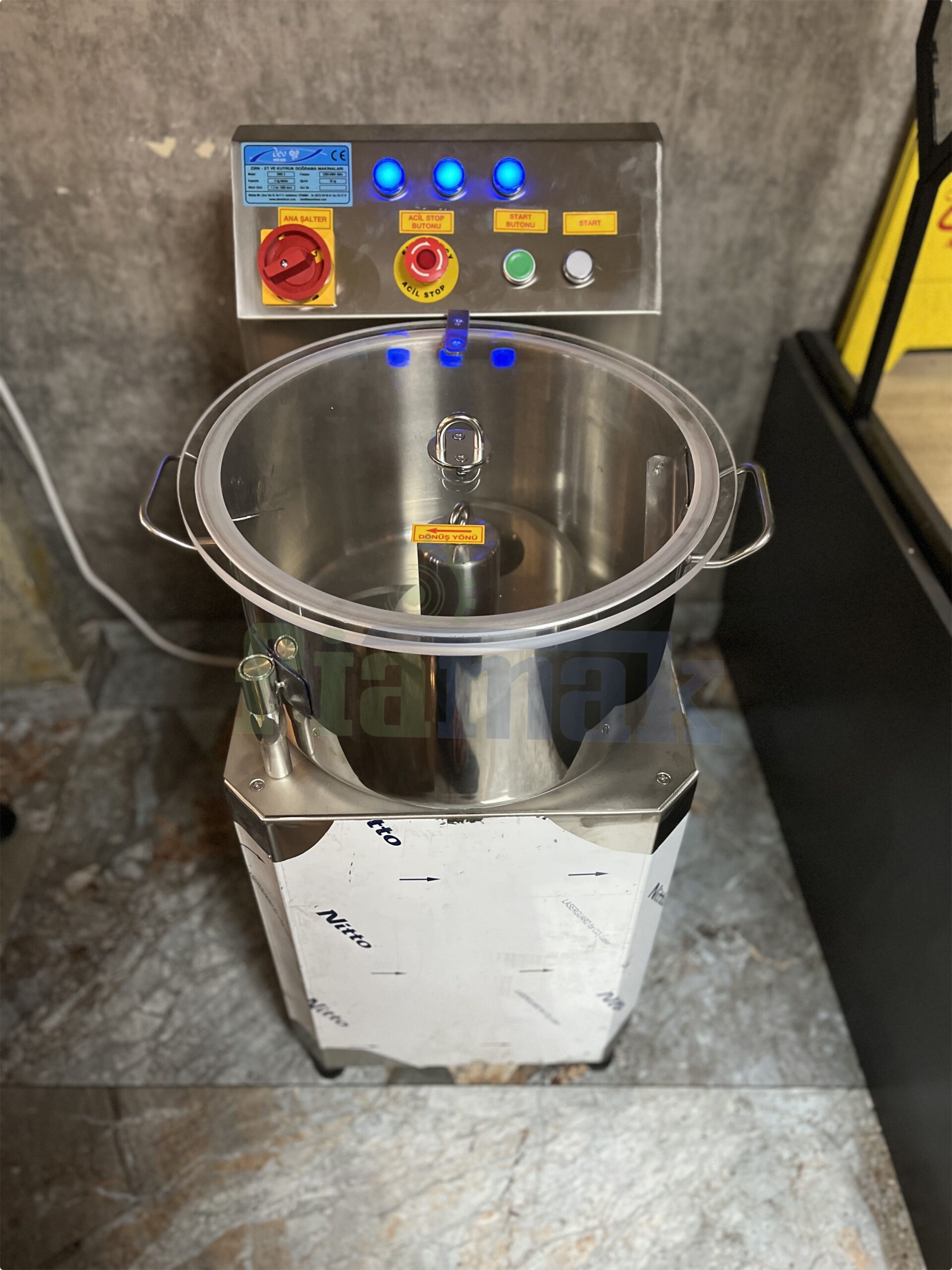 Dev Mikser 3 Bıçaklı Zırh Makinesi - Sebze Doğrama - Kıyma Zırh Makinesi 15 Litre - Görsel 3