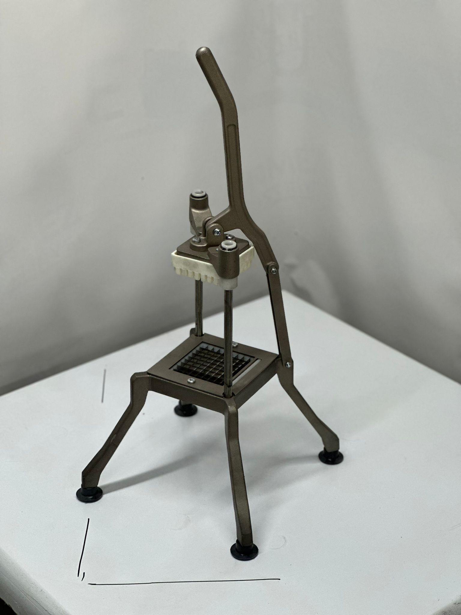 Fiamak Pro Dikey Patates Dilimleme Makinesi - Manuel Parmak Patates Makinesi - Görsel 4