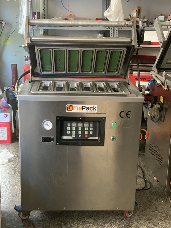 İkinci El Gazlı Tabak Kapatma Makinesi Fiapack Dürüm Paketleme Makinesi Çiğ Köfte Dürüm Kapatma - Görsel 2