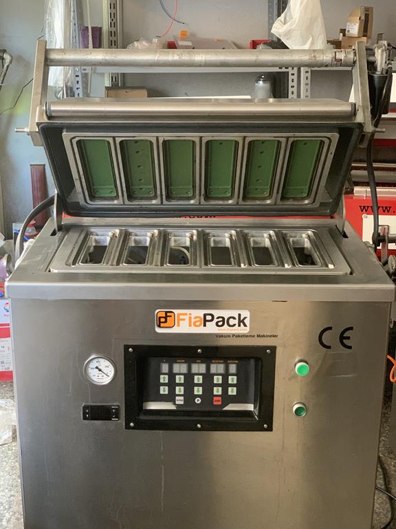 İkinci El Gazlı Tabak Kapatma Makinesi Fiapack Dürüm Paketleme Makinesi Çiğ Köfte Dürüm Kapatma - Görsel 4